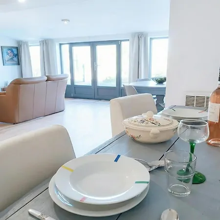 Abri Holiday home